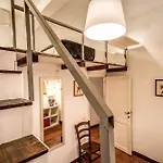 Home-in-rome Apartment