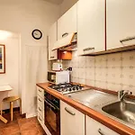 Home-in-rome Apartment