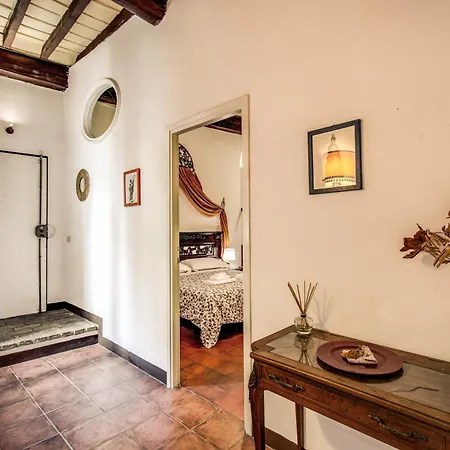 Lejlighed Home-in-rome *